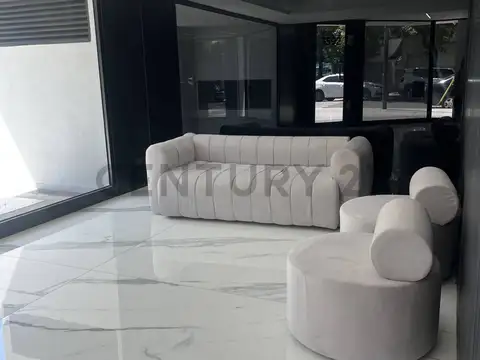 Av. Mosconi 3500, Piso 2