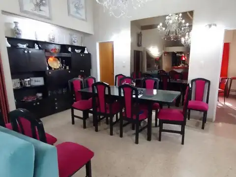 Casa en Venta en Pompeya, USD 248.000