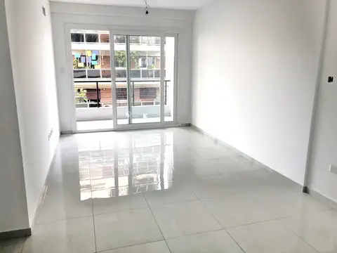 Departamento en Venta en Parque Centenario, USD 231.000