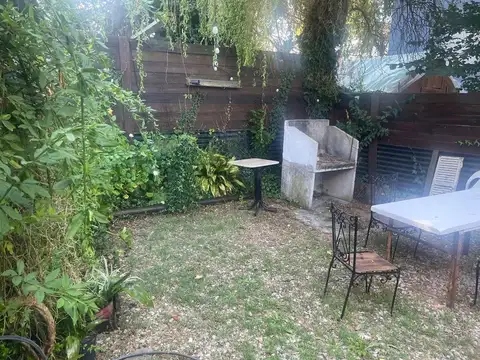 Casa 2 ambientes con 1 baño