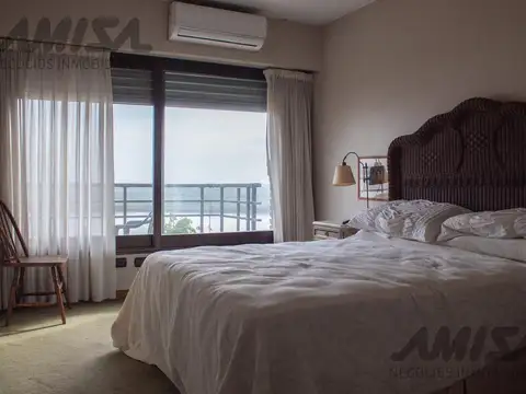 Departamento en Venta de 6 ambientes