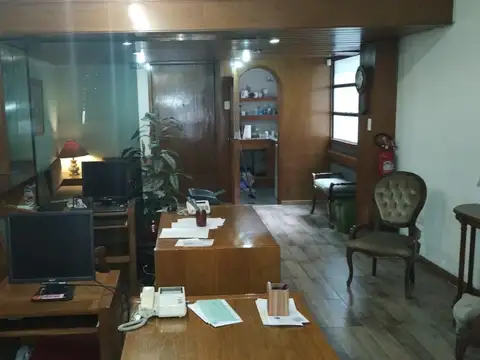 Cordoba 1479 , Piso 3