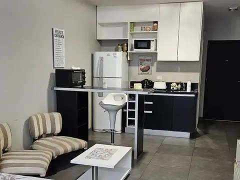 Monoambiente en venta en Las Cañitas c/bcon