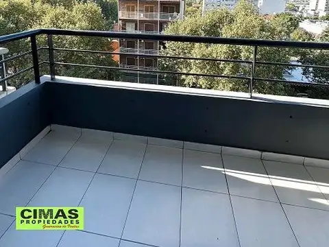 Av. Beiro 4200, Piso 6