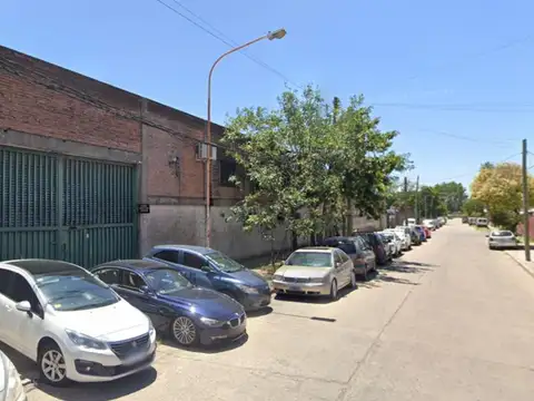 Depósito en Alquiler de 2000 m2 cubiertos - La Tablada