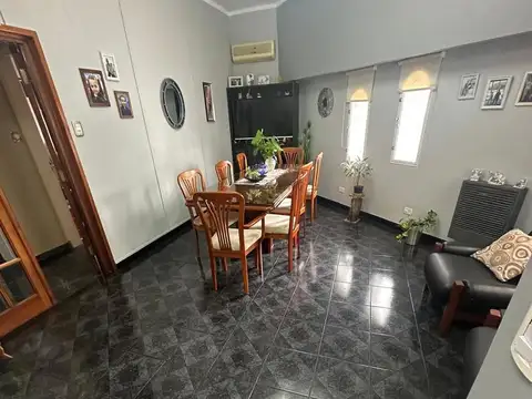 Depto Tipo Casa 4 ambientes con 1 baño