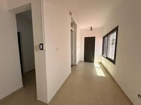 Depto Tipo Casa 4 ambientes con 1 baño