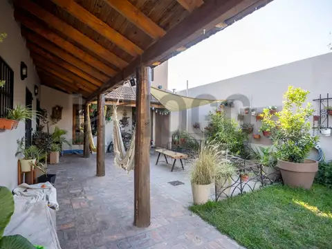 Casa en Venta en San Antonio De Areco, USD 270.000