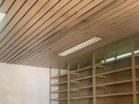 Local Comercial y Vivienda