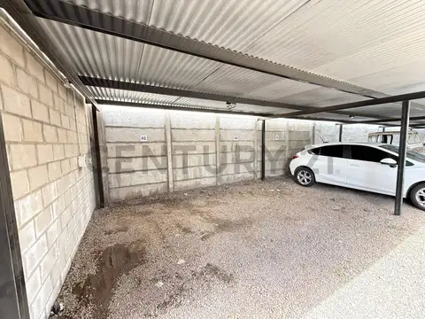 Cochera en Venta de 10  mts largo x 27,50  mts ancho