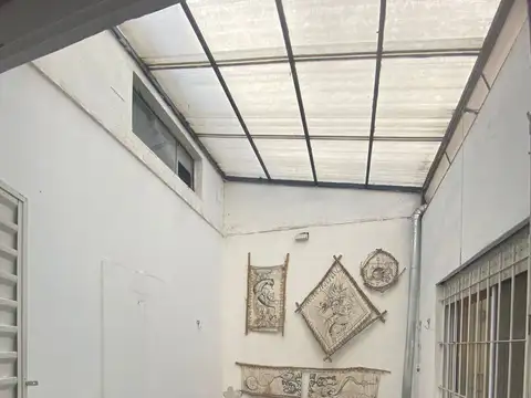 Depto Tipo Casa en Venta 46 años