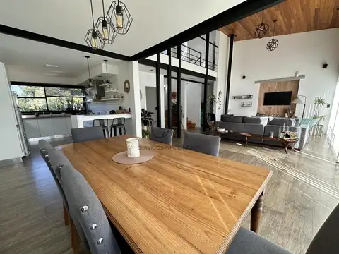 Casa en Alquiler Temporal A Estrenar