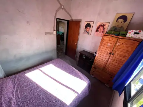 Casa en venta en Merlo con parque y cochera