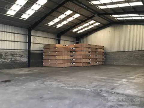 Galpon en Alquiler en Zarate, USD 3.600