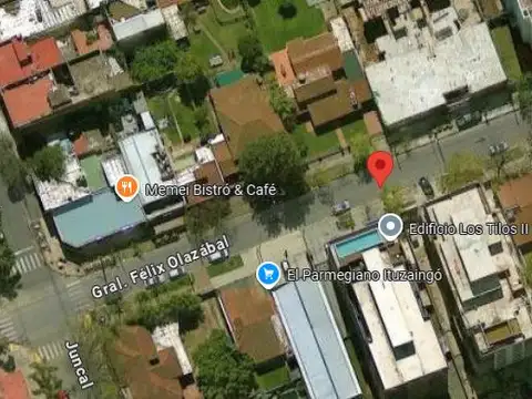 General Félix Olazábal e/ Juncal y Camacuá