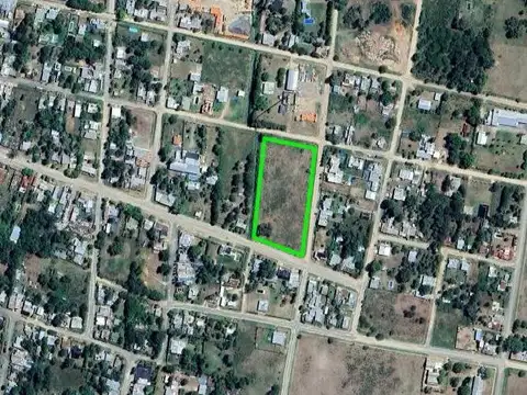 Avenida Domingo Faustino Sarmiento y Maipú