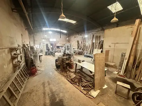 Local en Venta en Bernal, USD 180.000