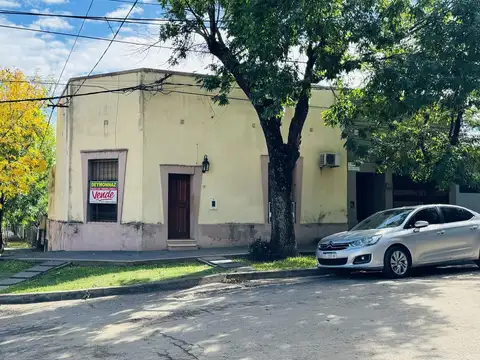 Casa zona Centro de Colón Venta