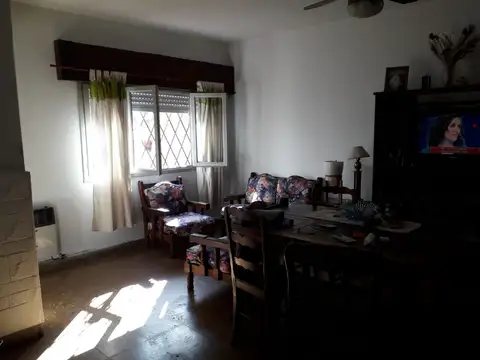 Casa en Venta en Moron, USD 110.000