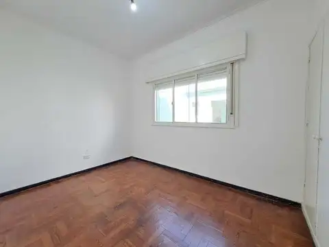 Casa en Venta en La Plata [Cod: ]