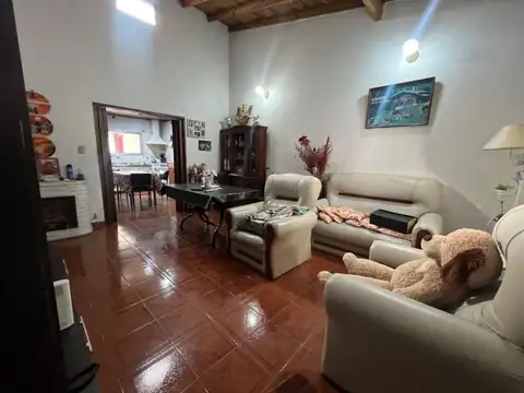 Constancio C. Vigil 500