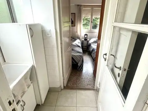 ALQUILER TEMPORARIO DEPARTAMENTO 3 AMBIENTES CON BALCON Y COCHERA, PLAZA COLÓN