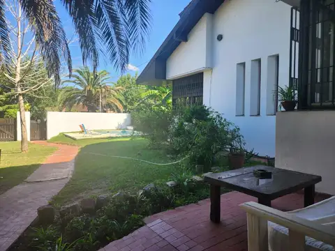 Casa en Alquiler en Bella Vista, USD 1.700