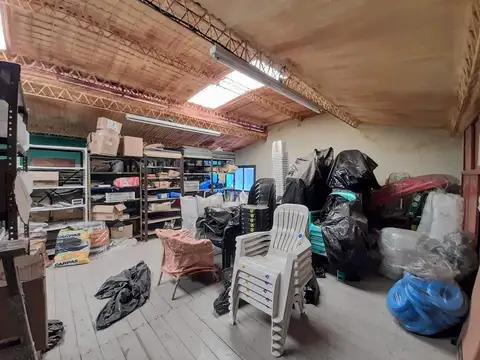 Galpon en Venta en General Jose De San Martin, USD 245.000