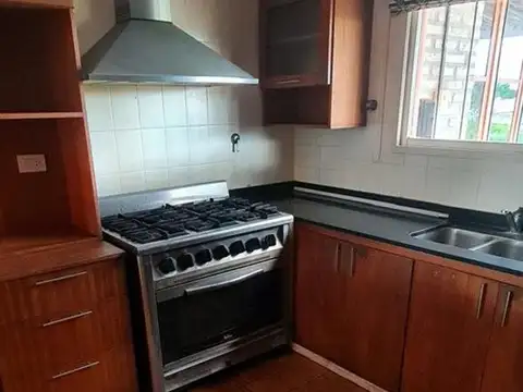 Depto Tipo Casa en Venta 35 años