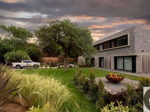 Casas de Diseño en Alquiler - Mar de las Pampas - 50m acceso playa