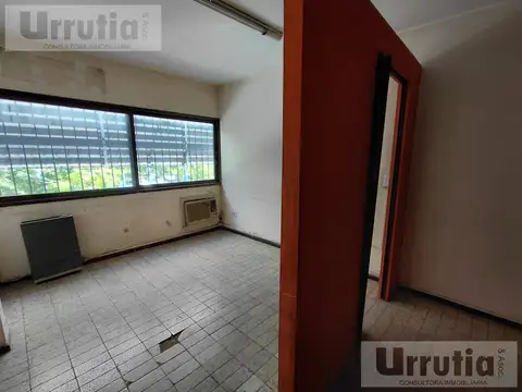 Oficina en Alquiler en Moron, $ 300.000