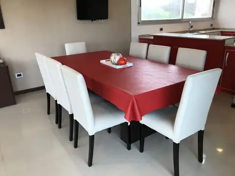 Casa en Alquiler Temporal en Pinamar, USD 0