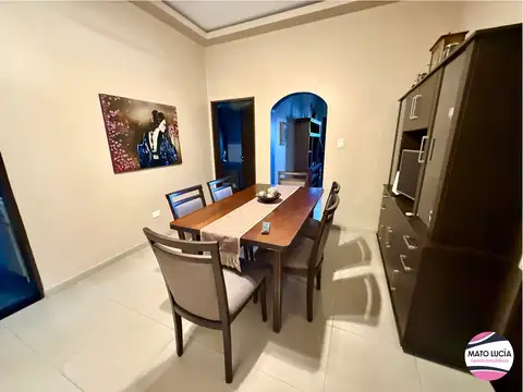 Depto Tipo Casa 3 ambientes con 2 baños