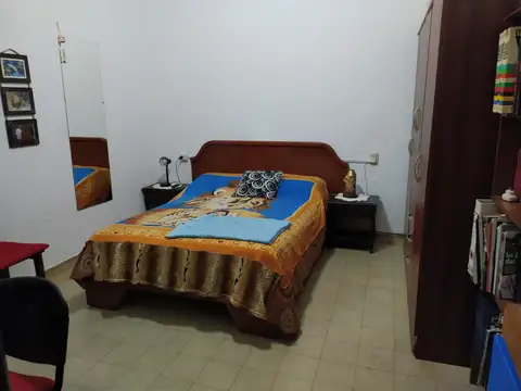 Depto Tipo Casa en Venta en Plaza Italia, USD 58.000