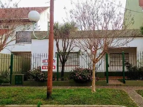 Casa en Venta en Quilmes Oeste