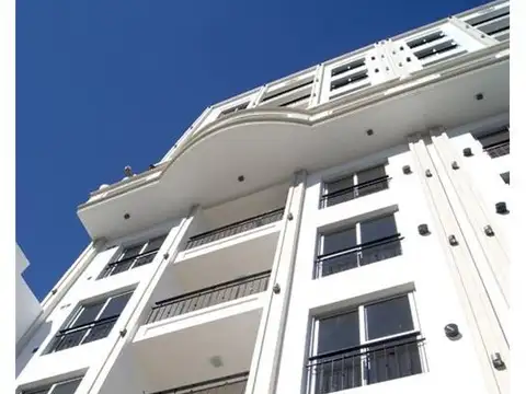 Bartolome Mitre 4800, Piso 8