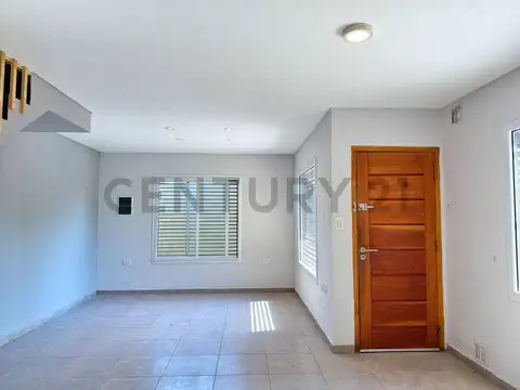 473 bis y 26 bis, City Bell , Piso 0