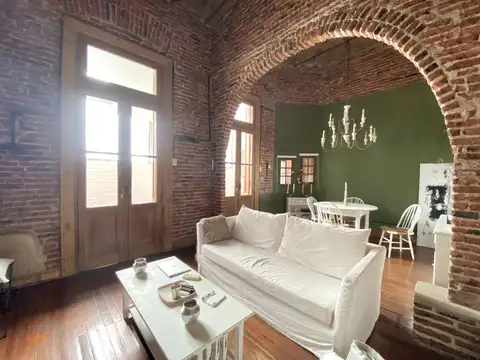 Depto Tipo Casa en Venta 95 años