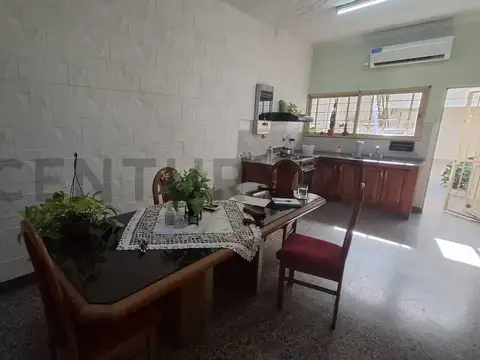 Casa en Venta en Remedios De Escalada, USD 94.900