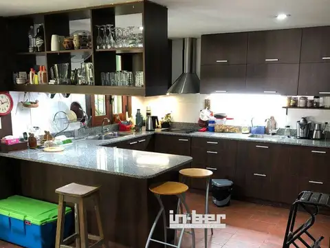 Calle Avenida Dr Luis Agote 2200