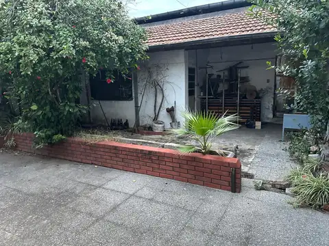 Casa en  lote propio de 8.66x21.47