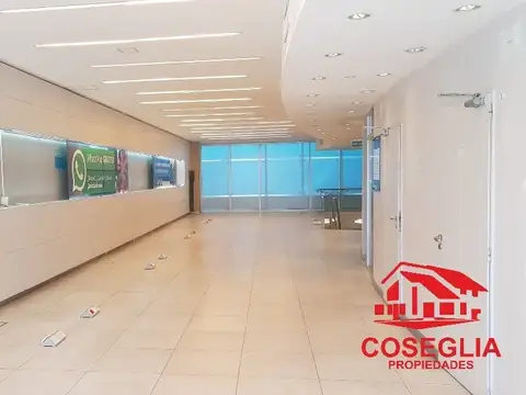 Local  en Alquiler en San Miguel, G.B.A. Zona Norte, Argentina