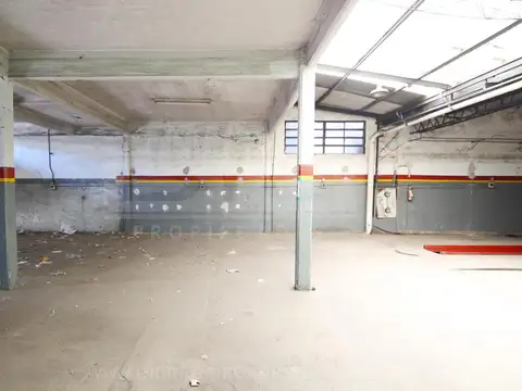 Local en Venta 50 años