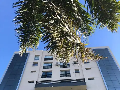 Departamento 2 Ambientes en "Los Ciruelos"  Ituzaingó