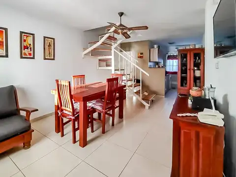 VENTA | PERMUTA - Casa al frente dos dormitorios - Barrio Belgrano, Rosario.
