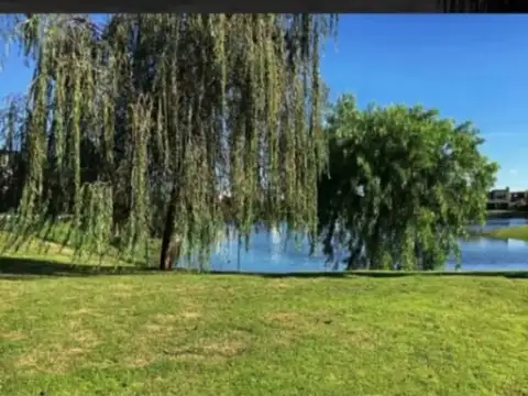 Terreno en Venta de 980,0 m2