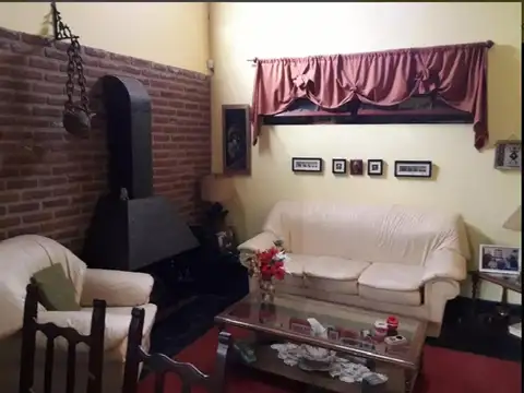 Casa en Venta en Ituzaingo, USD 165.000