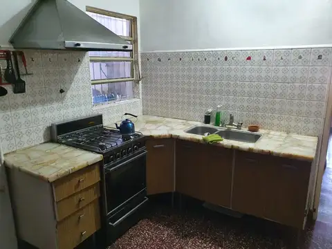 VENDO CASA planta baja de 3 dormitorios zona residencial Padua Sur.