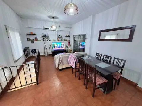 Casa en Venta con 1 cochera