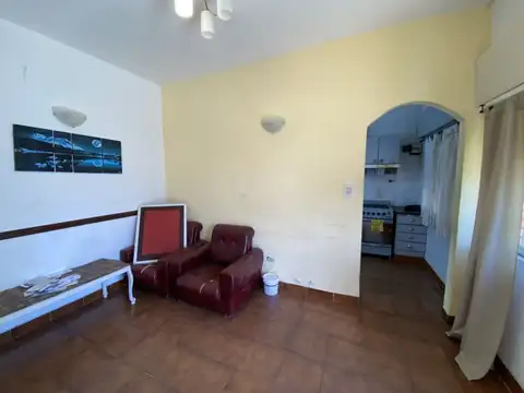 Depto Tipo Casa en Venta de 3 ambientes